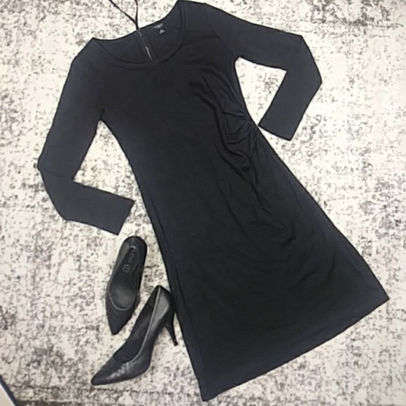 Ann Taylor Dresses & Skirts - Ann Taylor Petite Long Sleeve Fitted Midi Dress